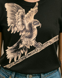 bird t-shirt